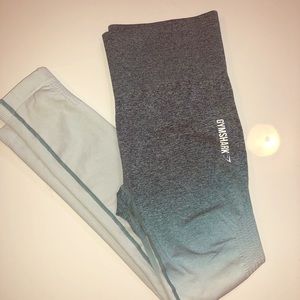 Ombré gym shark leggings